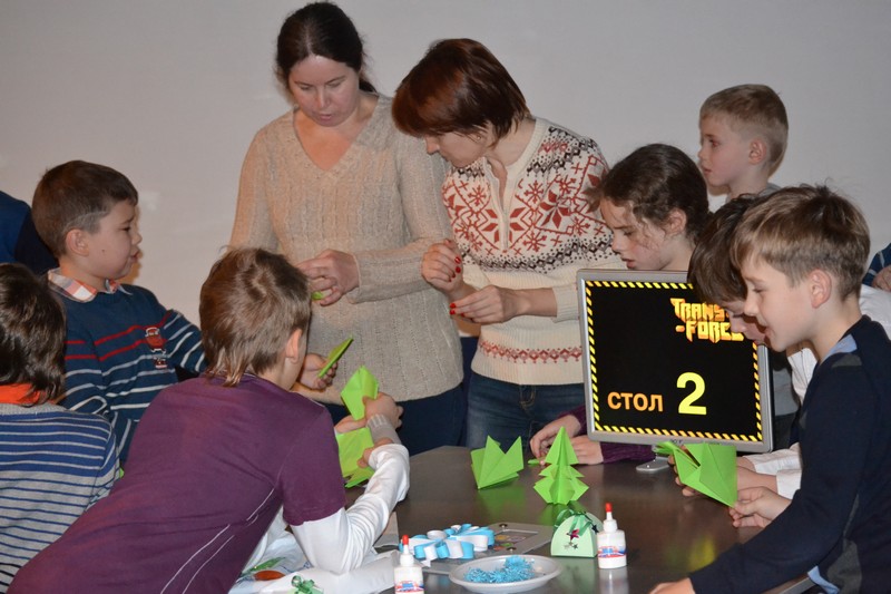 Фото к Воронежский Информационный центр по атомной энергии к Новому году готов! «Творим» и «вытворяем»