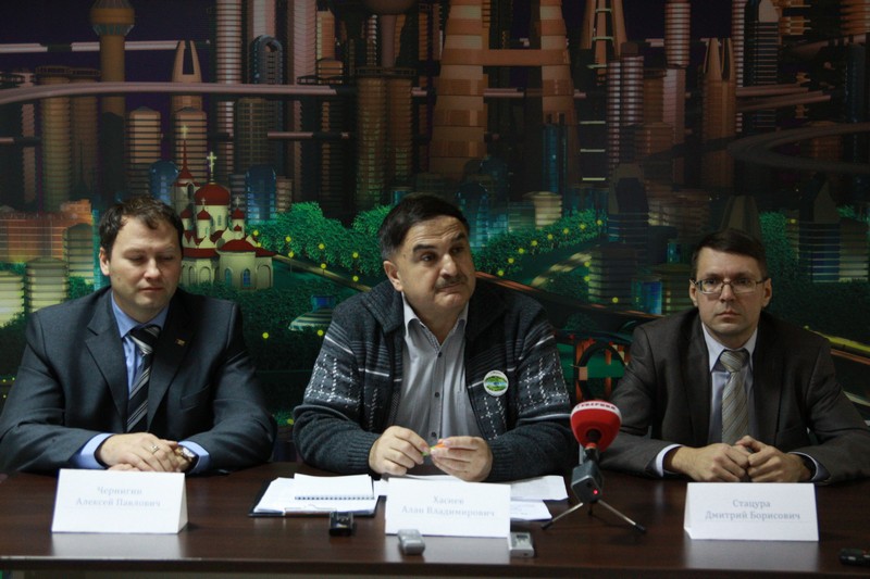 Фото к В Воронежском информационном центре по атомной энергии состоялась пресс-конференция по итогам экологической экспедиции экологического движения «Ока» на Нововоронежскую АЭС-2