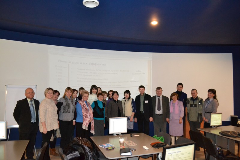 Фото к Специалист в области радиационной медицины посетил с лекцией Воронежский информационный центр по атомной энергии 