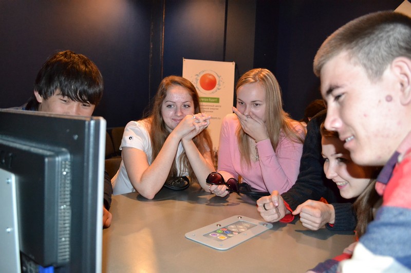 Фото к 11 марта в Воронежском информационном центре по атомной энергии состоялась встреча «Арктика глазами очевидца» рамках проекта «Дни Арктики в ИЦАО»