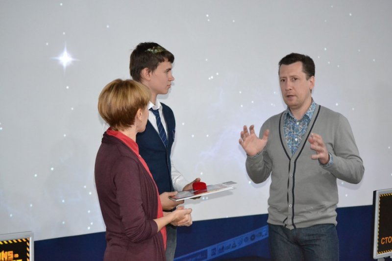 Фото к «Лунные пейзажи» и кратеры на асфальте: более 100 школьников Воронежской области приняли участие в фотоконкурсе ИЦАЭ