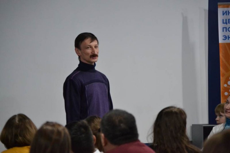 Фото к Информационный центр по атомной энергии наградил лучших в конкурсе «Наука и техника в лицах»