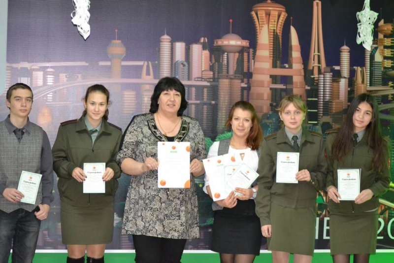 Фото к Информационный центр по атомной энергии наградил лучших в конкурсе «Наука и техника в лицах»