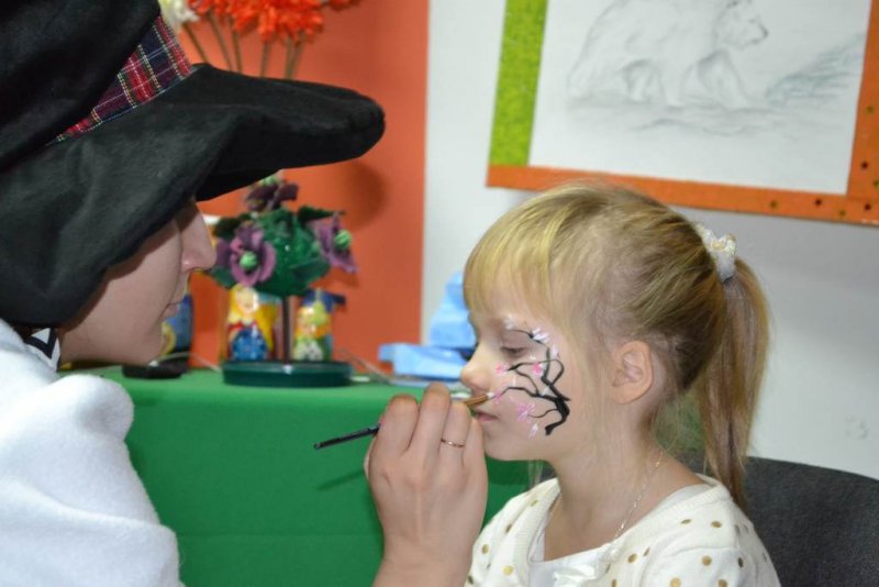 Фото к Благотворительная ёлка в Информационном центре по атомной энергии Воронежа