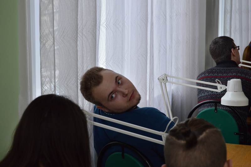 Фото к Открытие атомного уголка в главной библиотеке Воронежской области