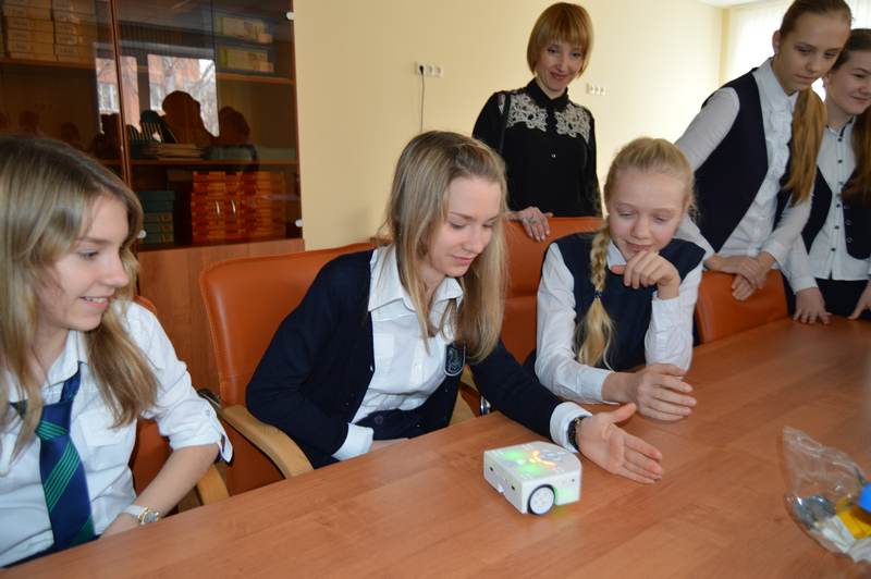 Фото к Всероссийская неделя высоких технологий в Воронеже: робототехника и 3D технологии