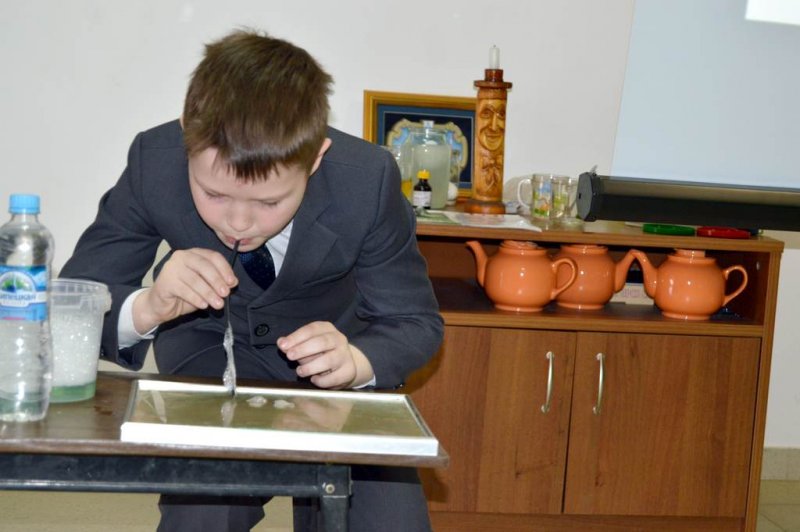 Фото к Младшие школьники поделились своими открытиями в информационном центре по атомной энергии