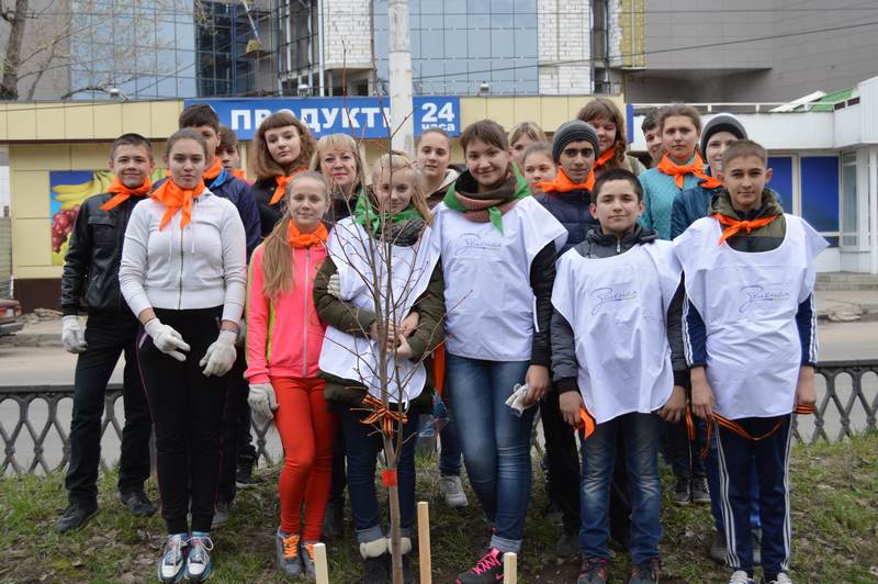 Фото к Субботник под девизом «Завтра будет!»