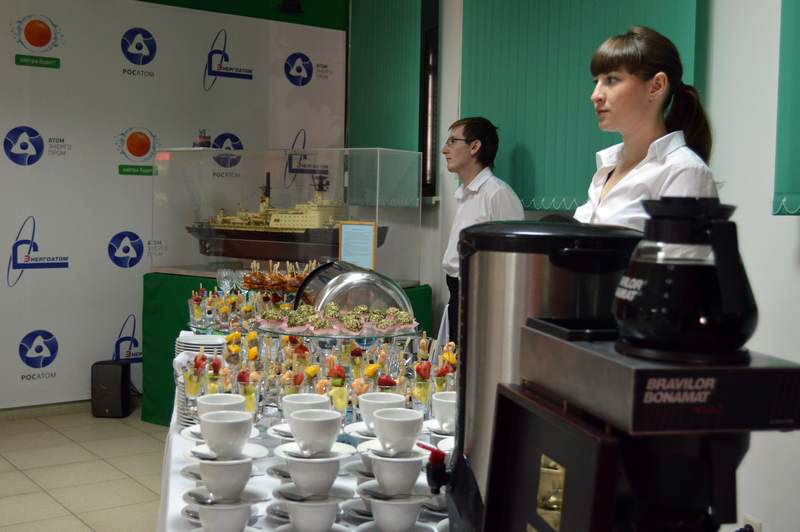 Фото к В Информационном центре по атомной энергии наградили победителей конкурса «Энергичные люди»