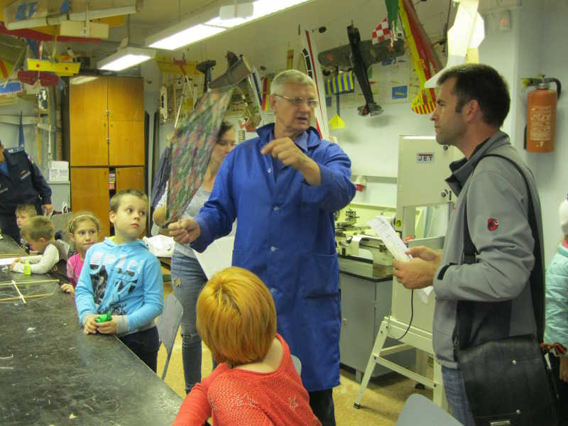 Фото к Информационный центр принял участие в Фестивале воздушных змеев