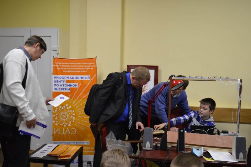 Фото к ИЦАЭ Воронежа принял участие в фестивале «РОБОАРТ 2016»