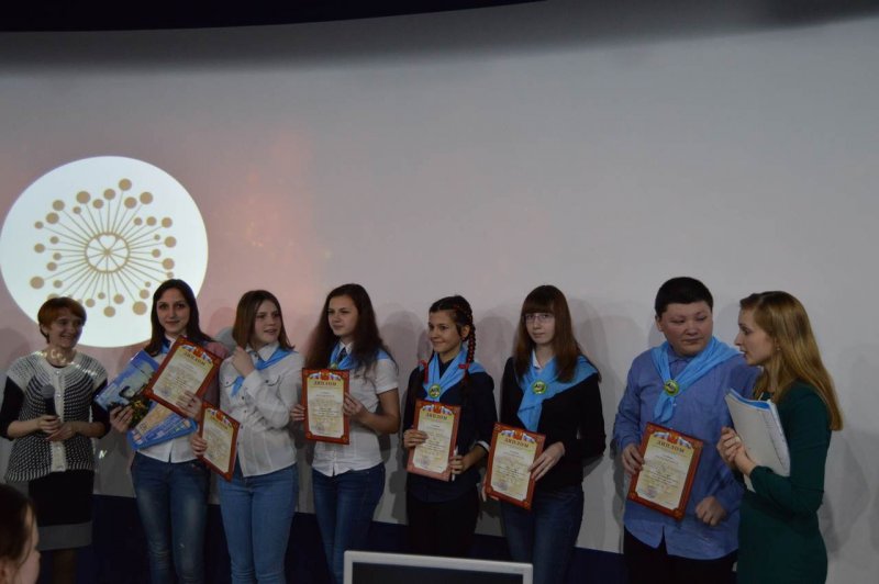 Фото к В Информационном центре по атомной энергии подвели итоги областного сетевого экологического Брейн-ринга