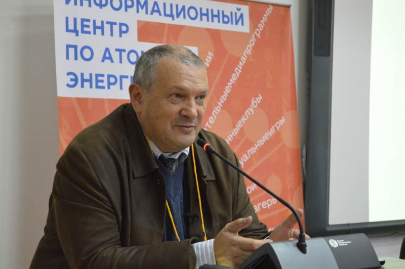 Фото к Университетские традиции, страсти по частицам и образовательные проекты: в Воронеже завершился фестиваль науки «КСТАТИ»